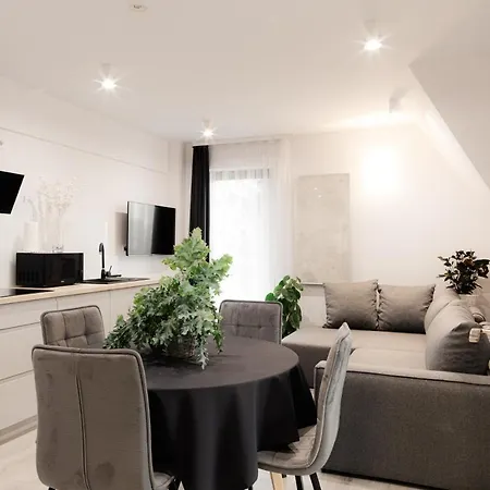 Royal & Zakopane-cyrhla Apartmán *