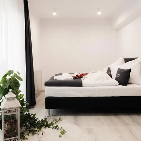 Royal & Zakopane-cyrhla Apartment Zakopane