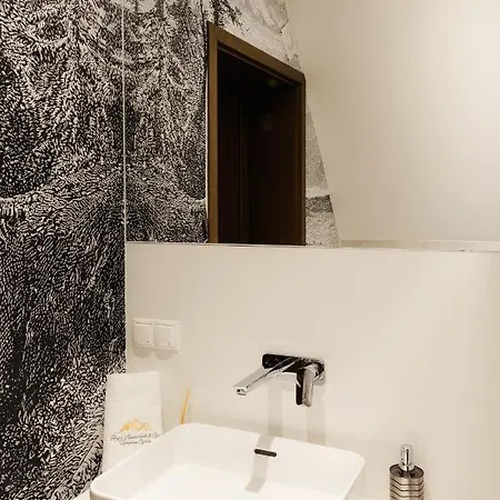 Royal & Zakopane-cyrhla *