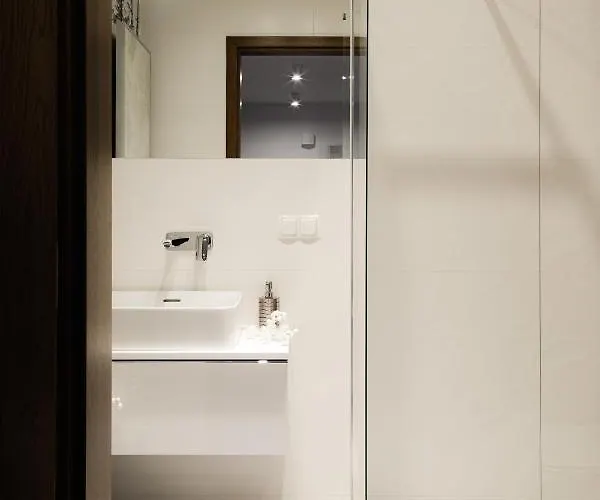 Royal & Zakopane-cyrhla * Zakopane